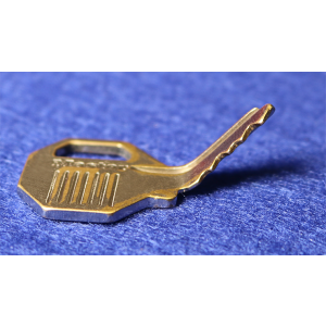 Key Bender by Premium Magic - Trick