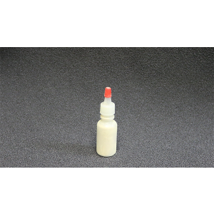 Dragon's Breath in a Squeeze Bottle (1 ounce) by Ickle Pickle - Tricks