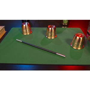 Economy Close-Up Pad 16X23 (Green) by Murphy's Magic Supplies - Trick