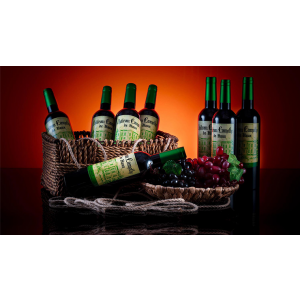 Green House Multiplying Wine Bottles by Tora Magic - Trick