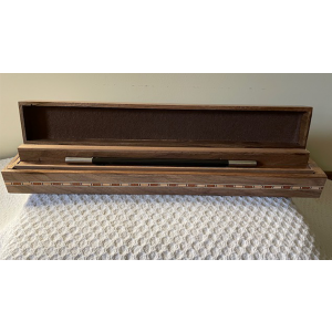 Shrinking Wands by Tony Karpinski - Trick